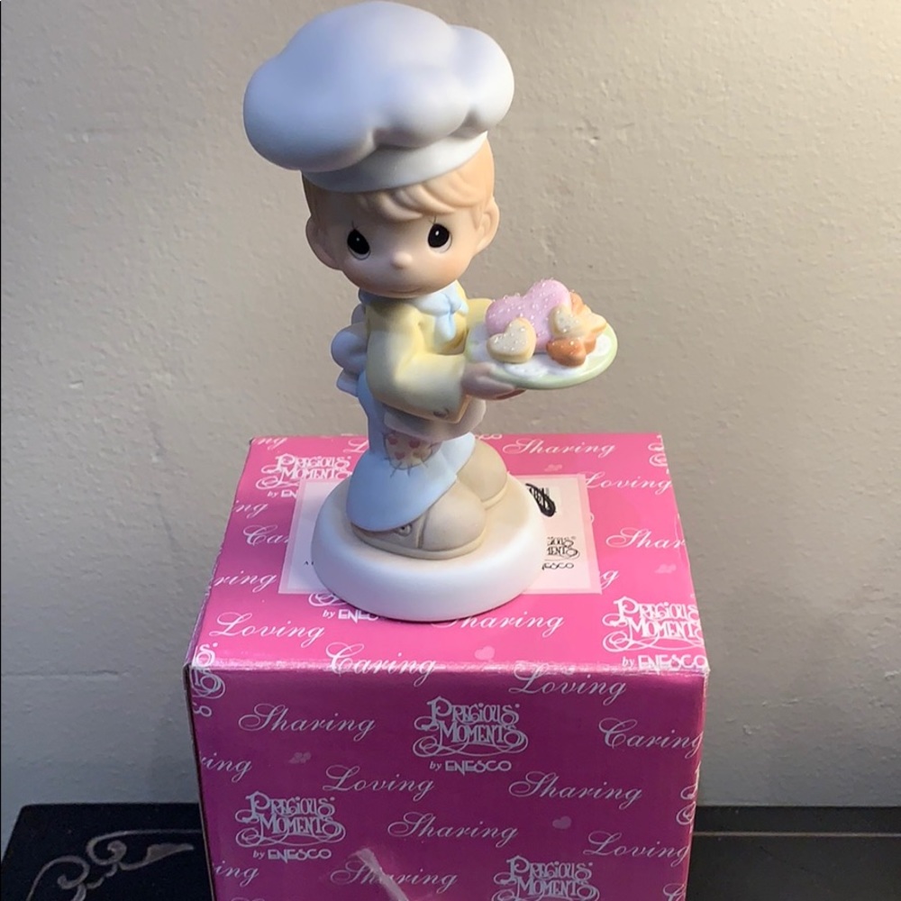 Precious Moments figurine